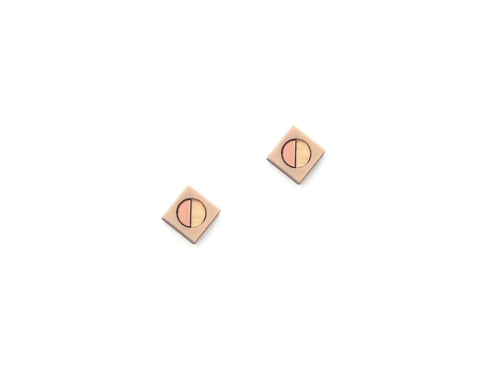 Image of Frame stud earrings - Rose