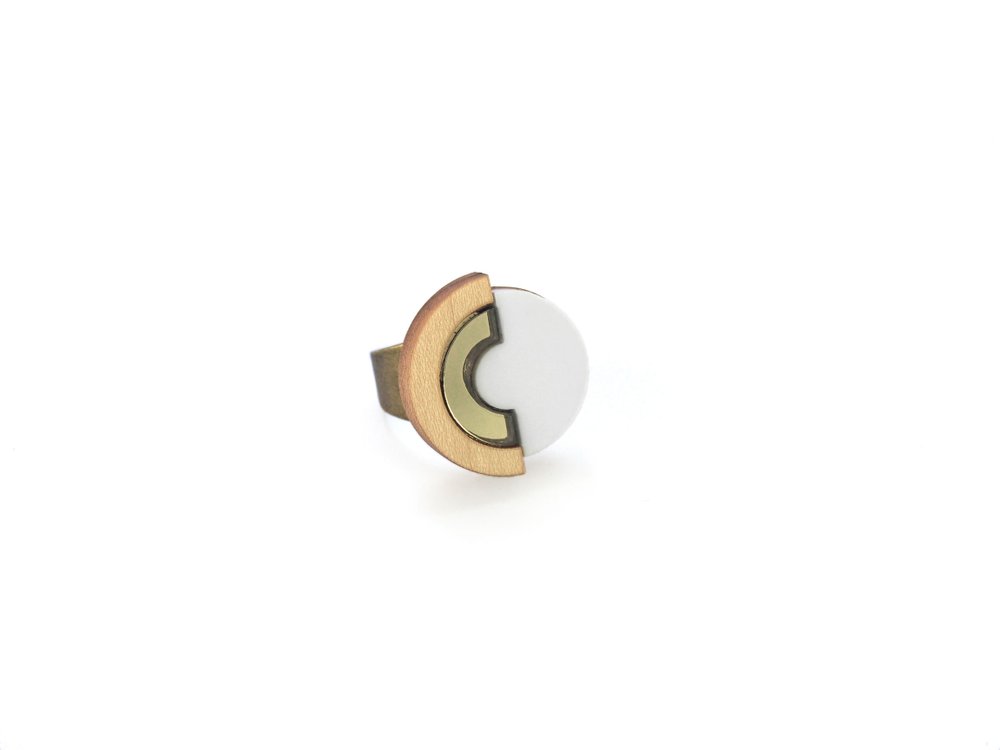 Image of contour ring - matte white