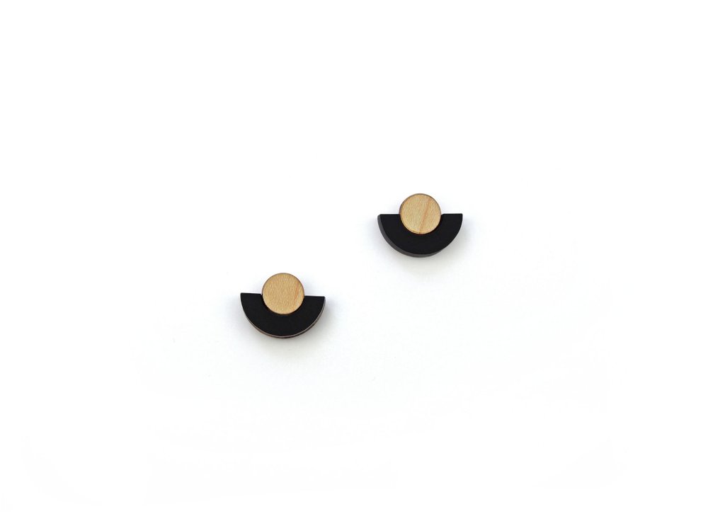 Image of Half circle stud earrings - Matte Black